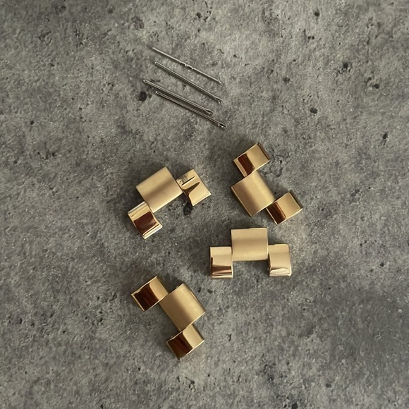 Michael Kors Slim Runway Bracelet Watch - Picture 7 of 10